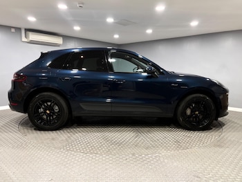 Used Porsche Macan 2016 for sale - 79158845: Photo