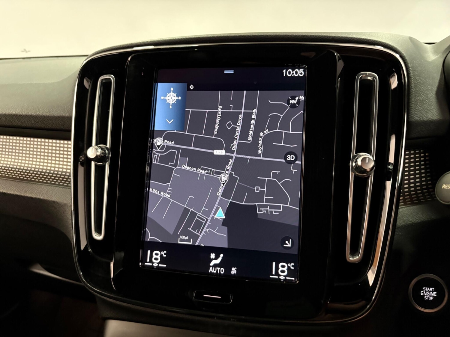 Used Volvo XC40 for sale - 78128166: Photo 24