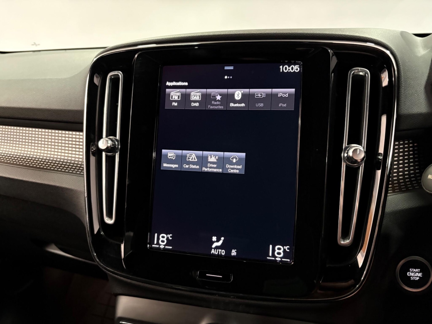 Used Volvo XC40 for sale - 78128166: Photo 26