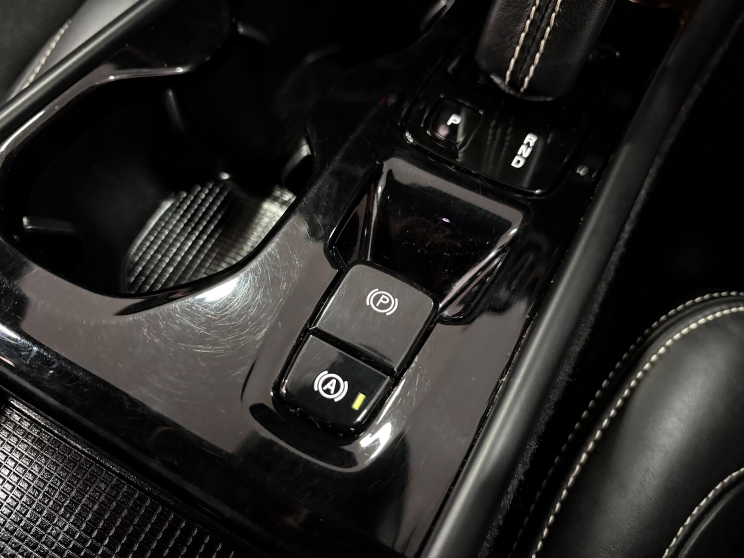 Used Volvo XC40 for sale - 78128166: Photo 31