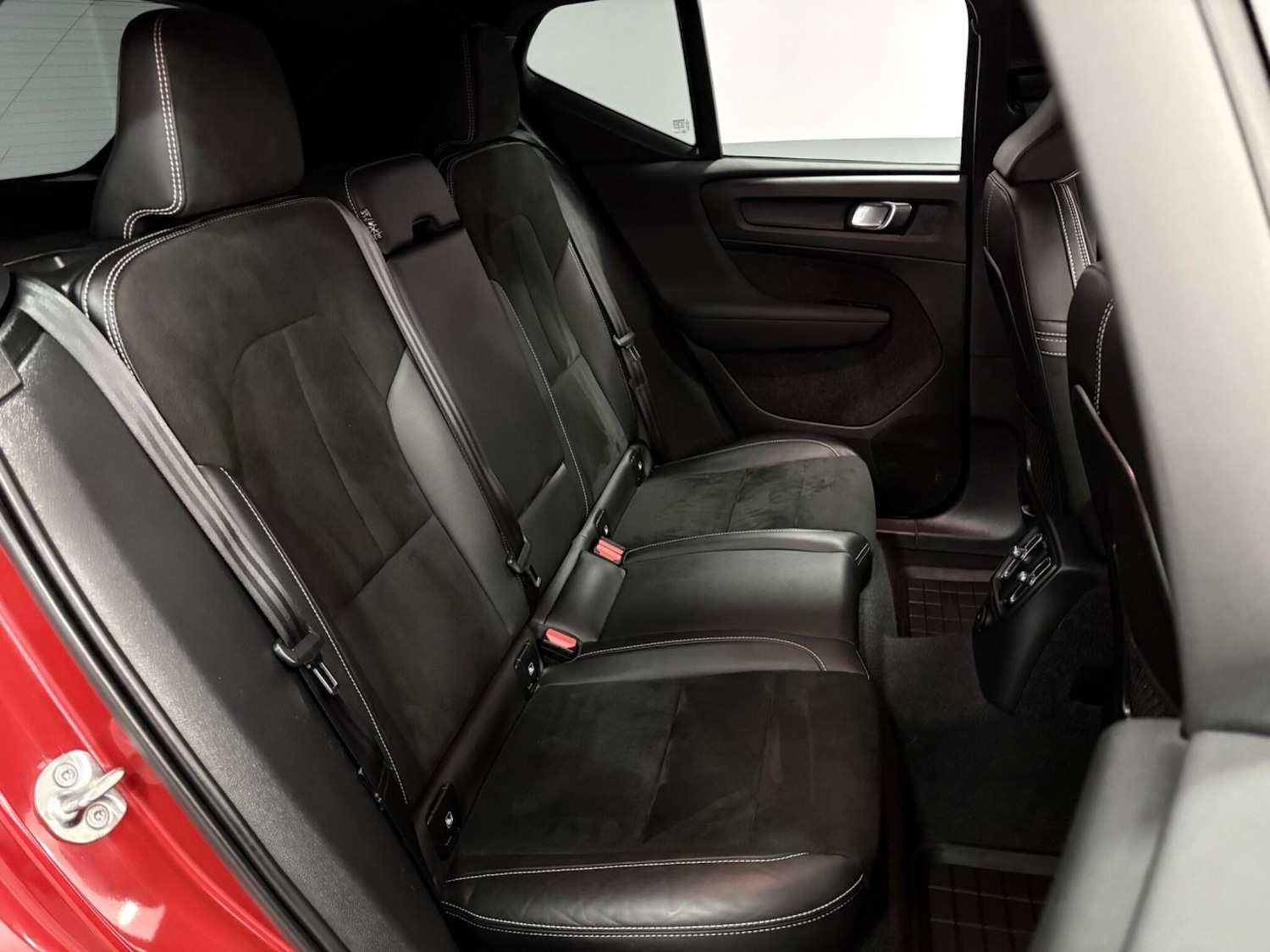 Used Volvo XC40 for sale - 78128166: Photo 36