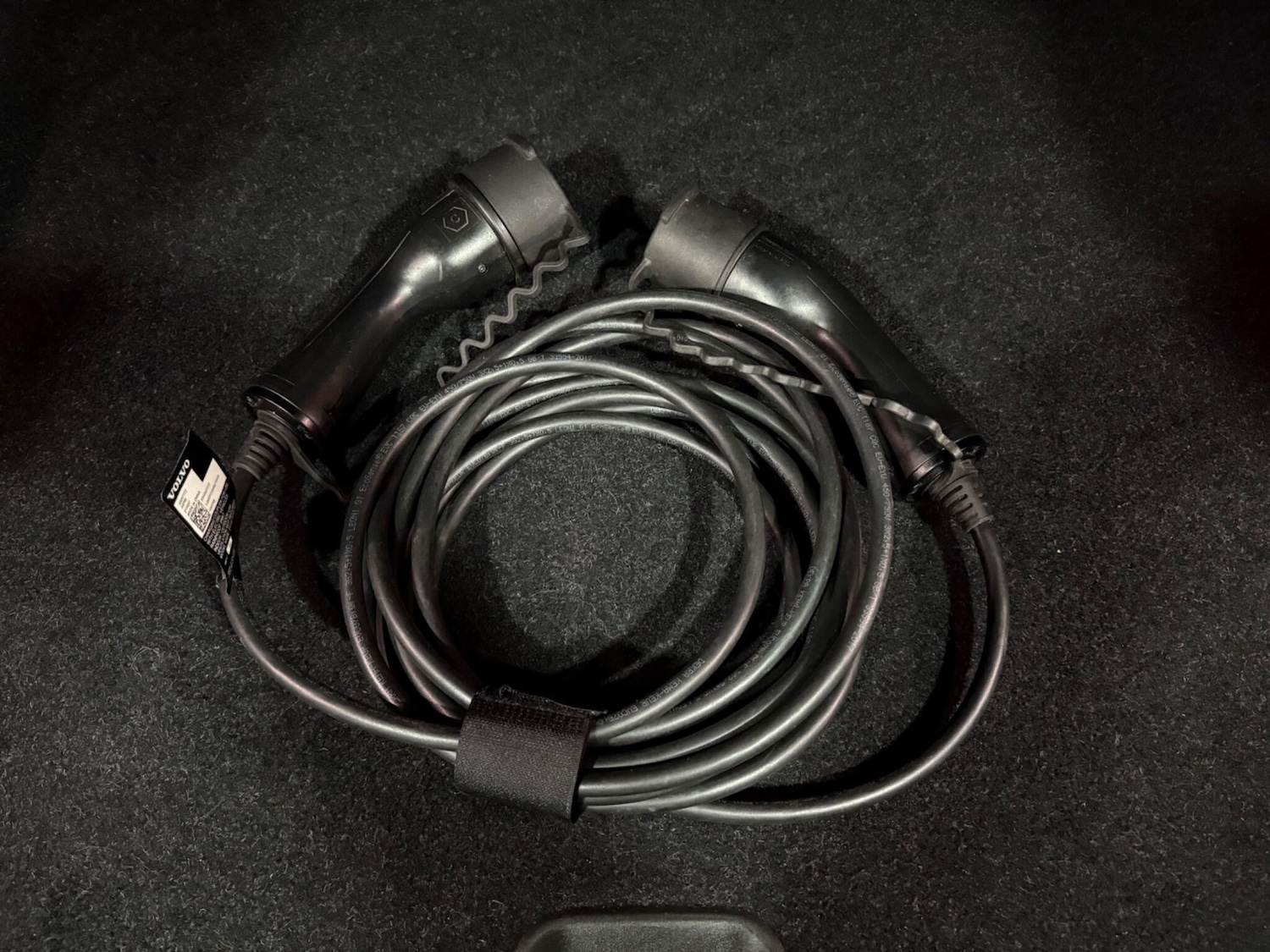 Used Volvo XC40 for sale - 78128166: Photo 42