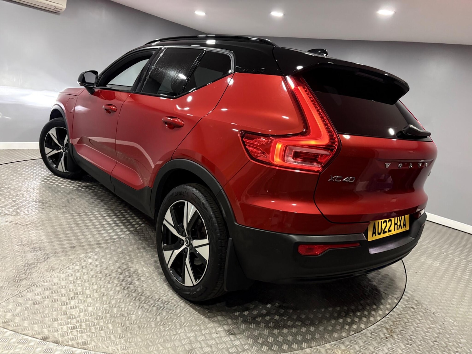 Used Volvo XC40 for sale - 78128166: Photo 47