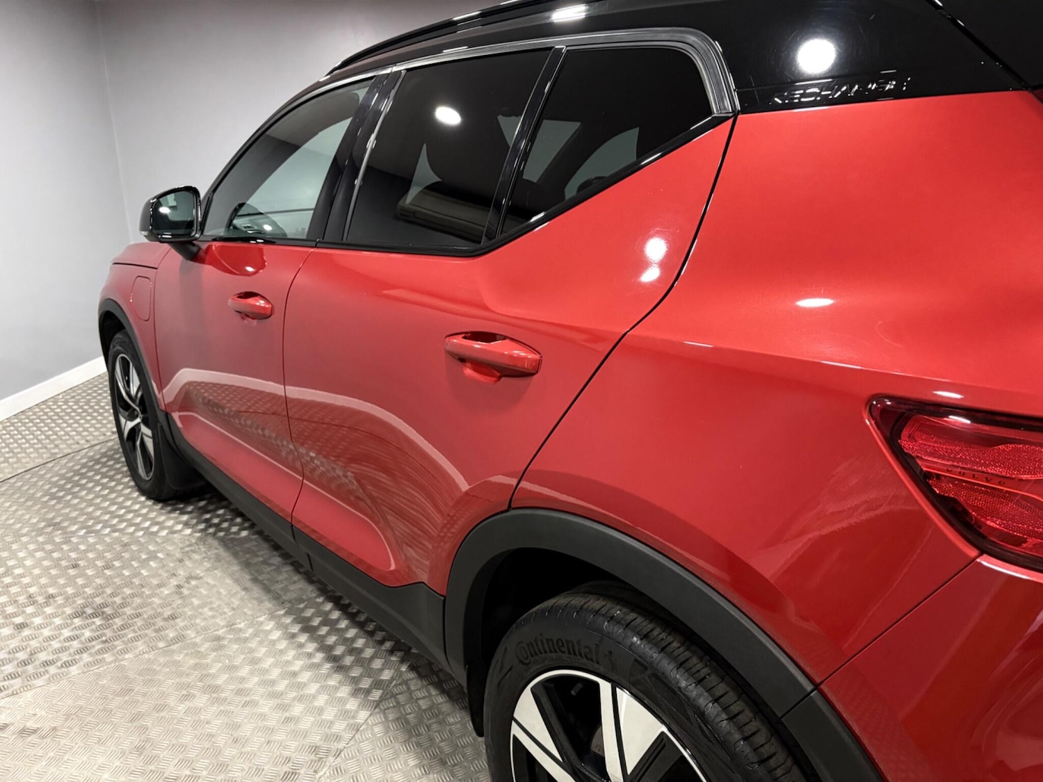 Used Volvo XC40 for sale - 78128166: Photo 50