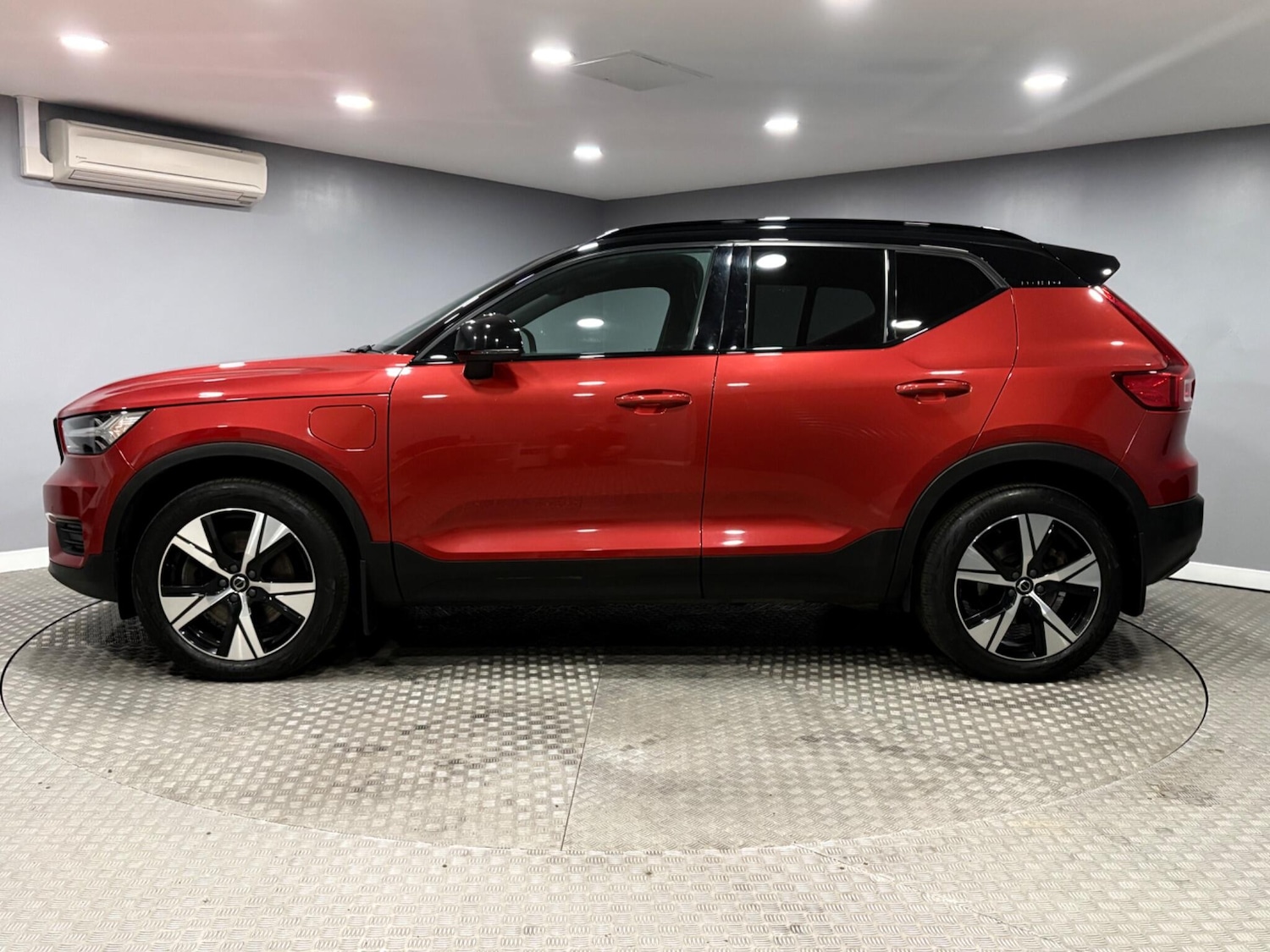 Used Volvo XC40 for sale - 78128166: Photo 6