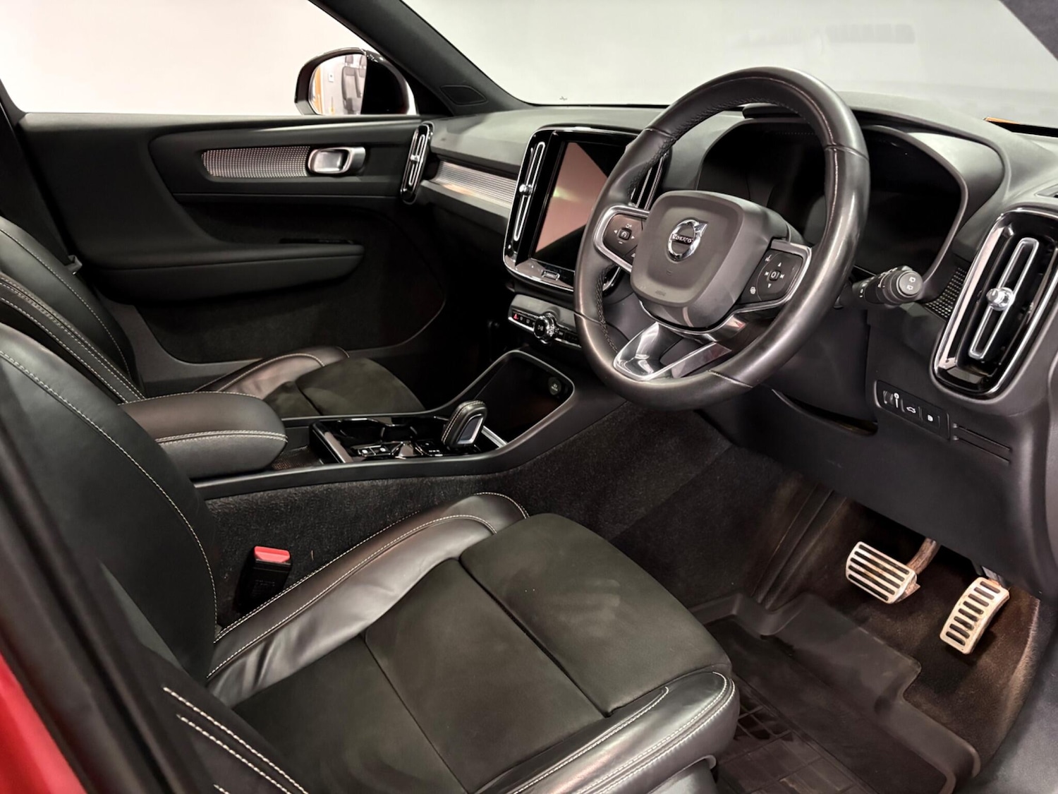 Used Volvo XC40 for sale - 78128166: Photo 9