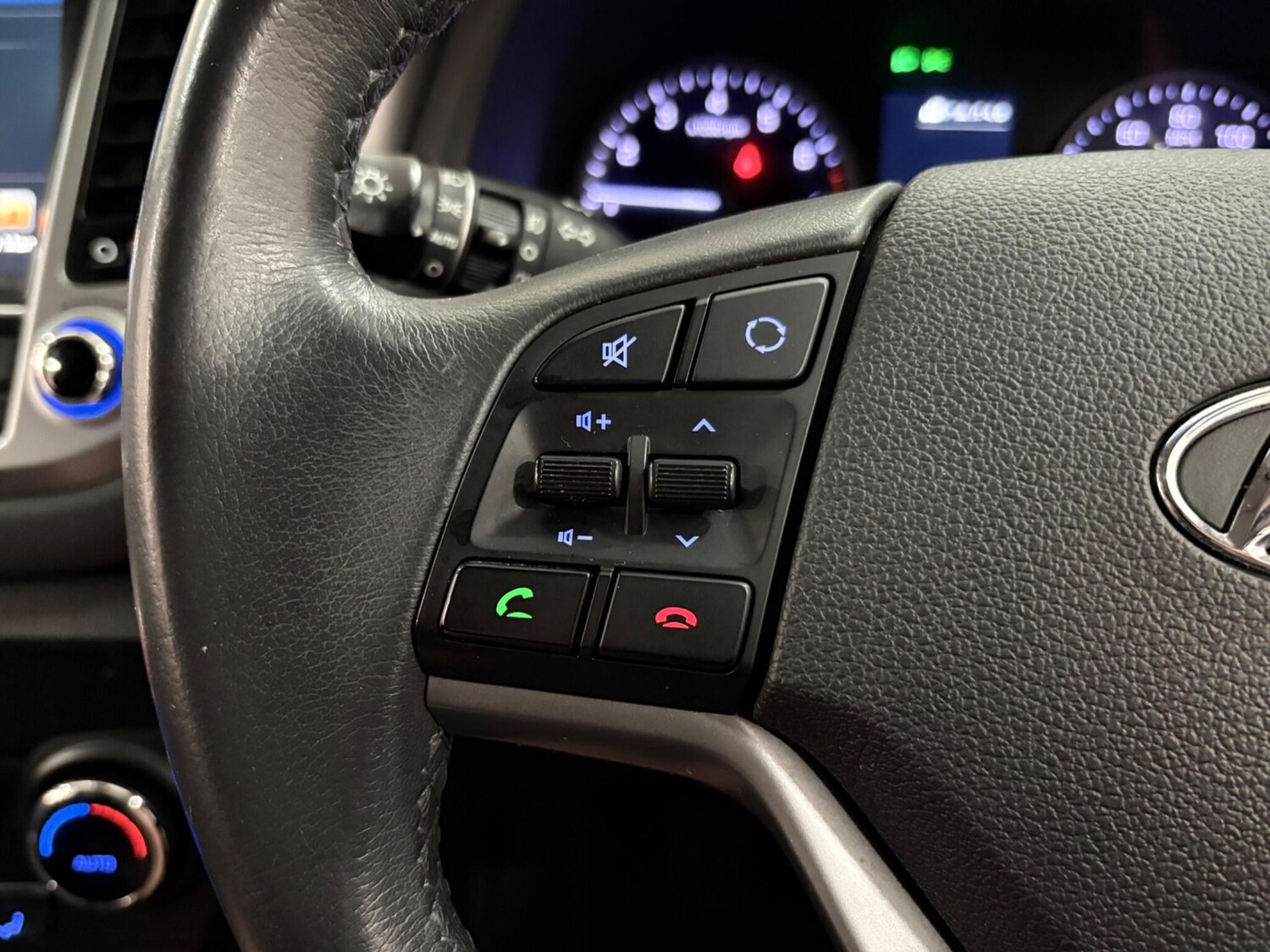 Used Hyundai TUCSON 2018 for sale - 75990088: Photo 17