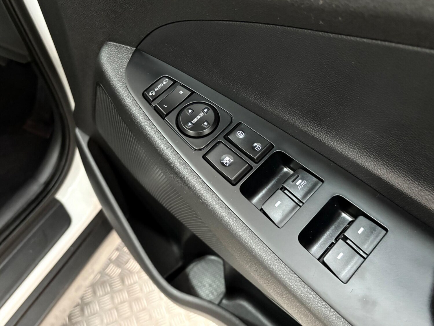 Used Hyundai TUCSON 2018 for sale - 75990088: Photo 34