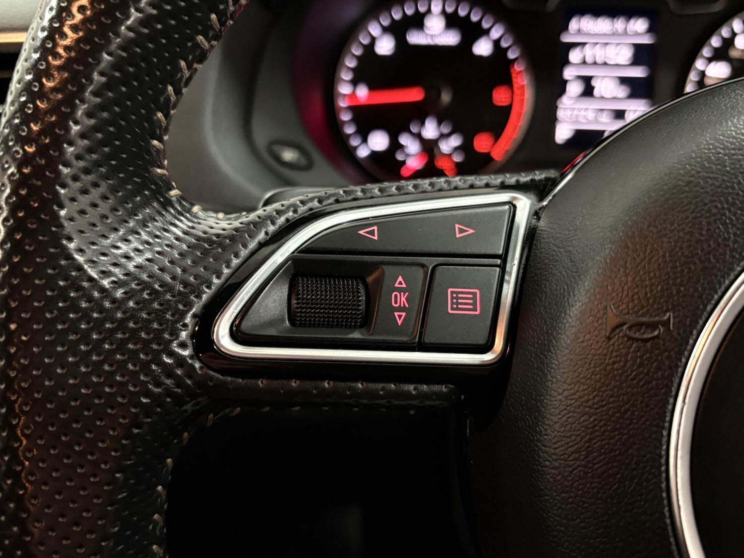 Used Audi Q3 2017 for sale - 77291149: Photo 17