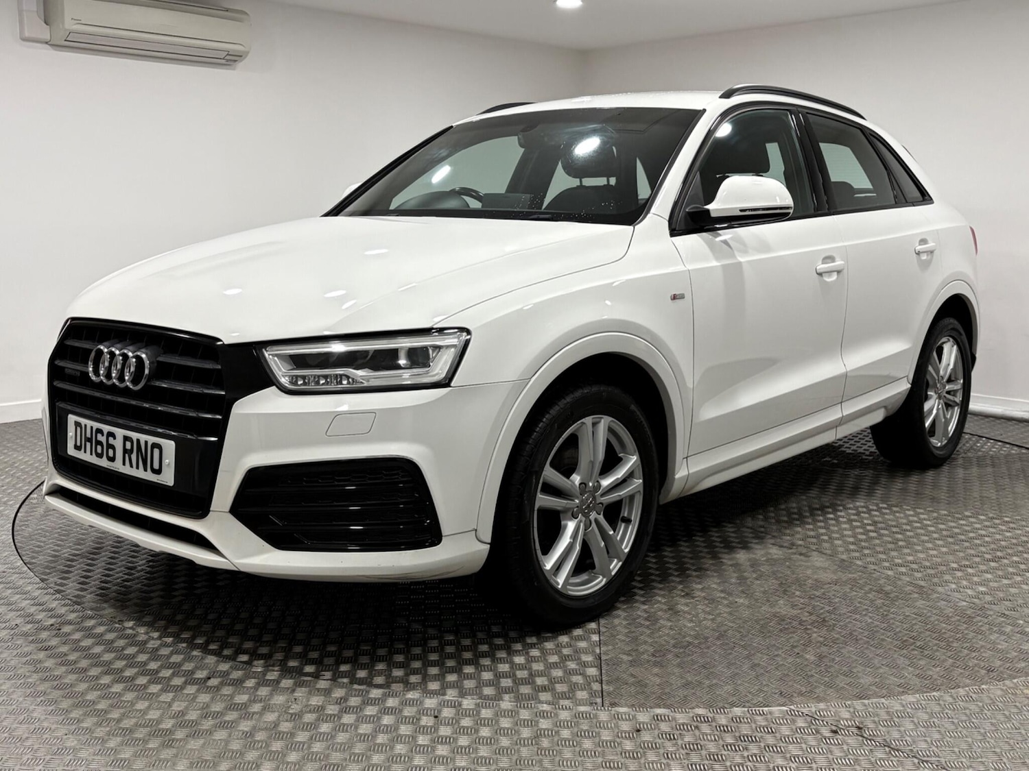 Used Audi Q3 2017 for sale - 77291149: Photo 7