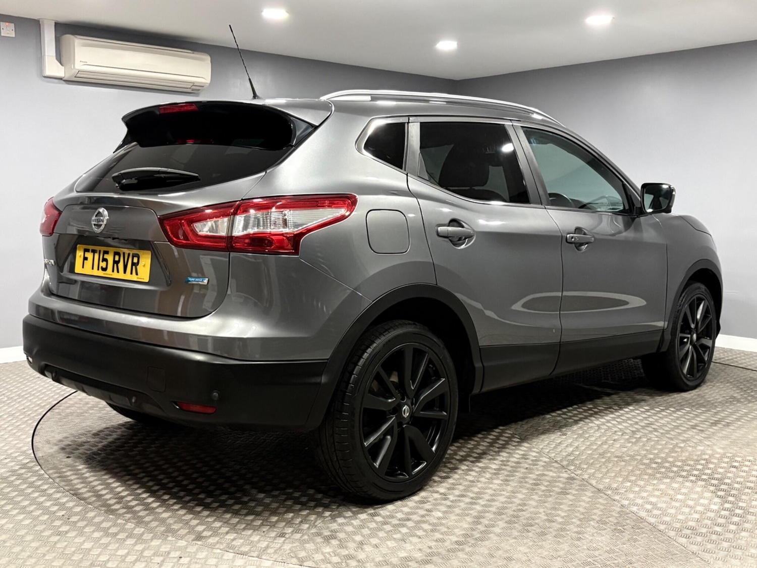 Used Nissan Qashqai 2015 for sale - 77696320: Photo 3
