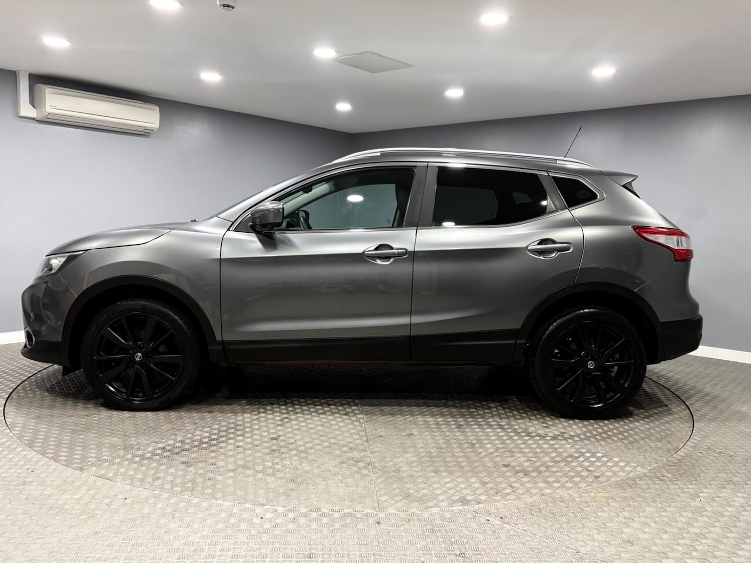 Used Nissan Qashqai 2015 for sale - 77696320: Photo 6