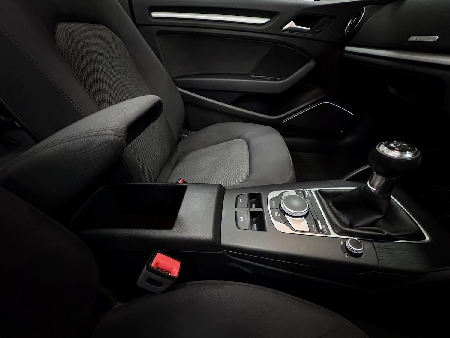 Used Audi A3 Cabriolet for sale - 77020882: Photo 32