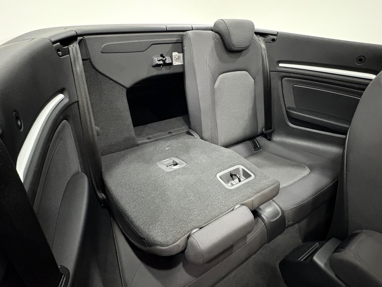 Used Audi A3 Cabriolet for sale - 77020882: Photo 37