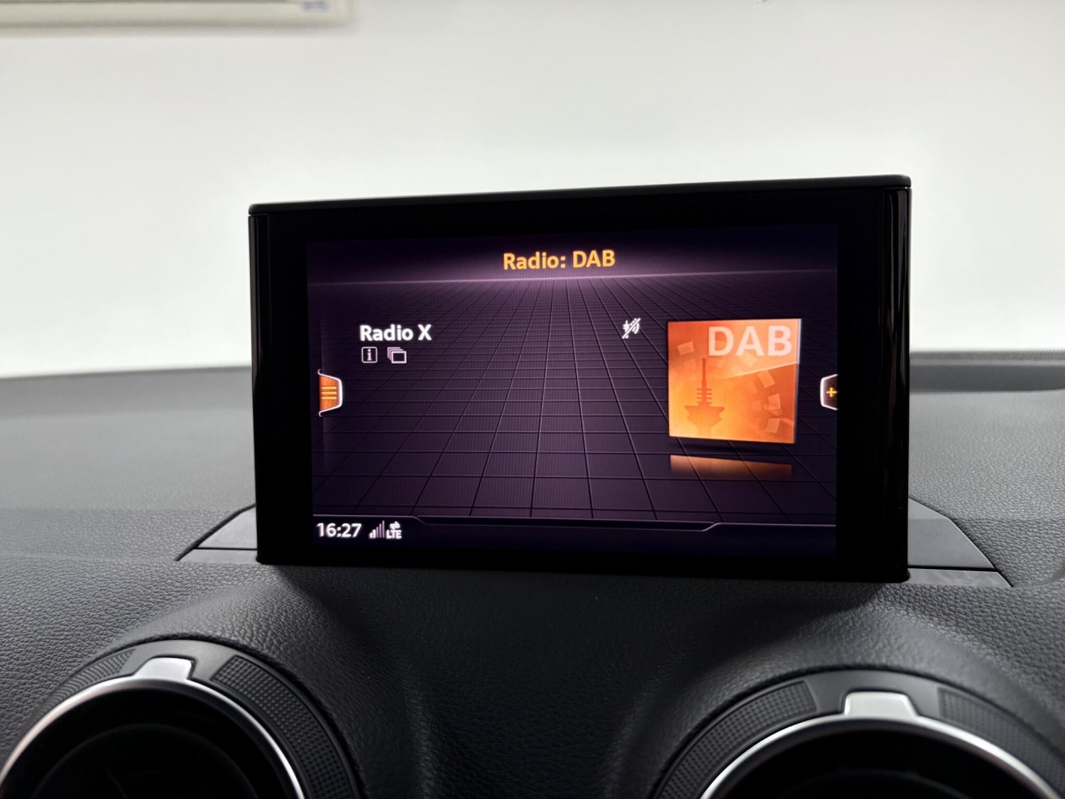 Used Audi Q2 2017 for sale - 77021359: Photo 26