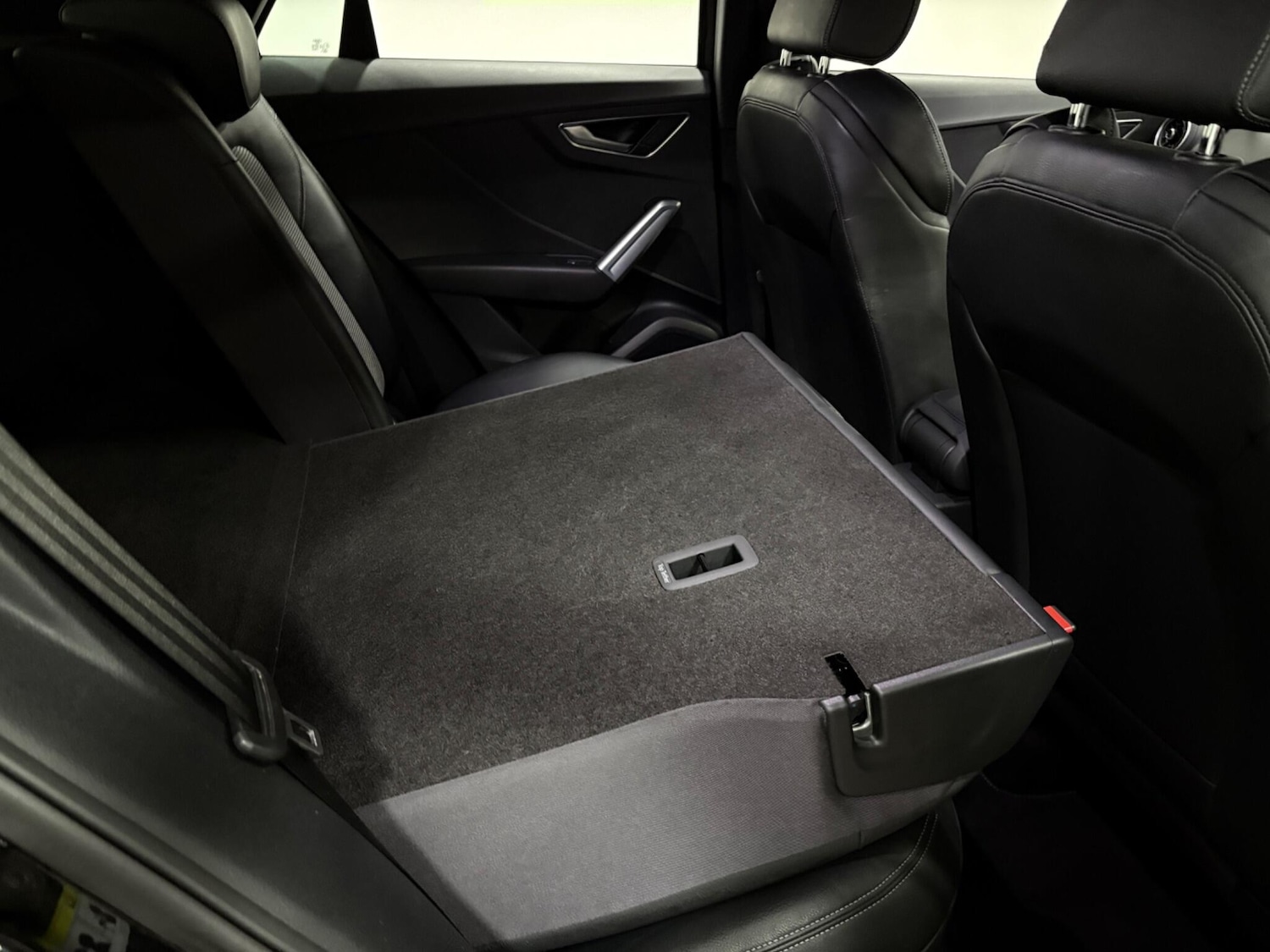 Used Audi Q2 2017 for sale - 77021359: Photo 40