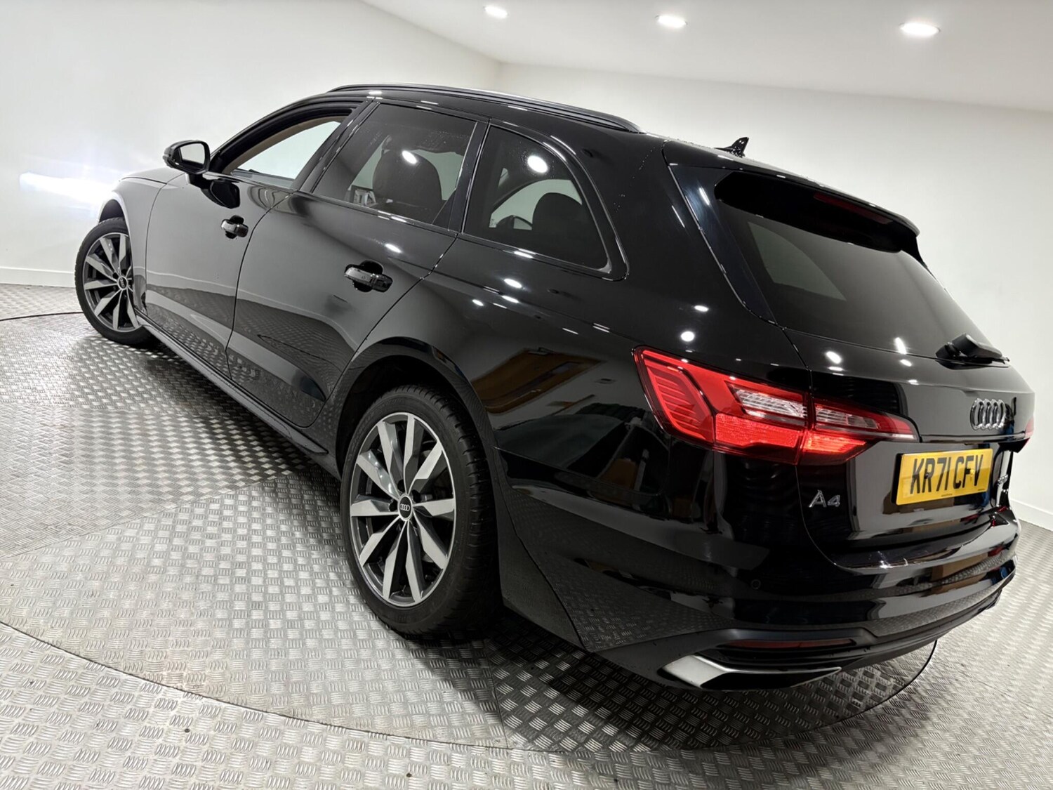 Used Audi A4 Avant 2021 for sale - 75769809: Photo 54
