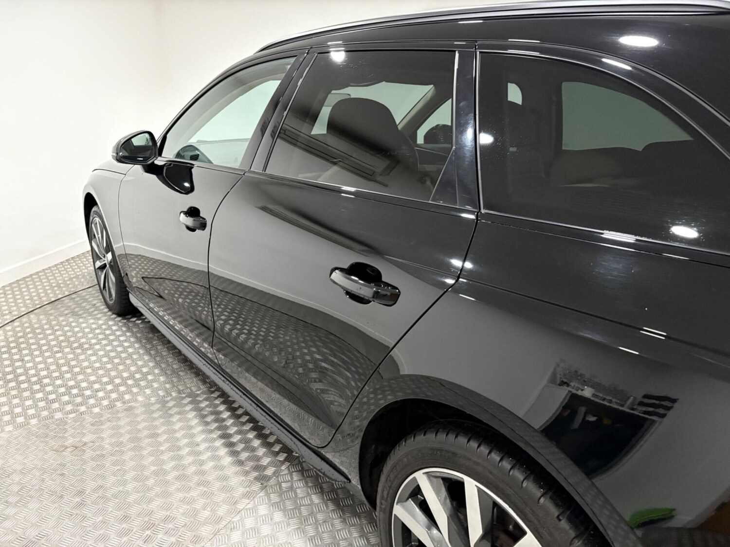 Used Audi A4 Avant 2021 for sale - 75769809: Photo 56