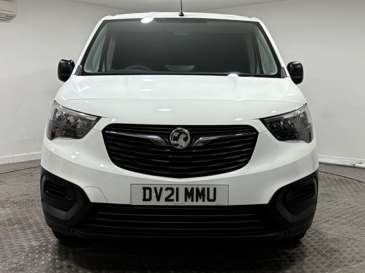 Used Vauxhall Combo 2021 for sale - 77229698: Photo 8