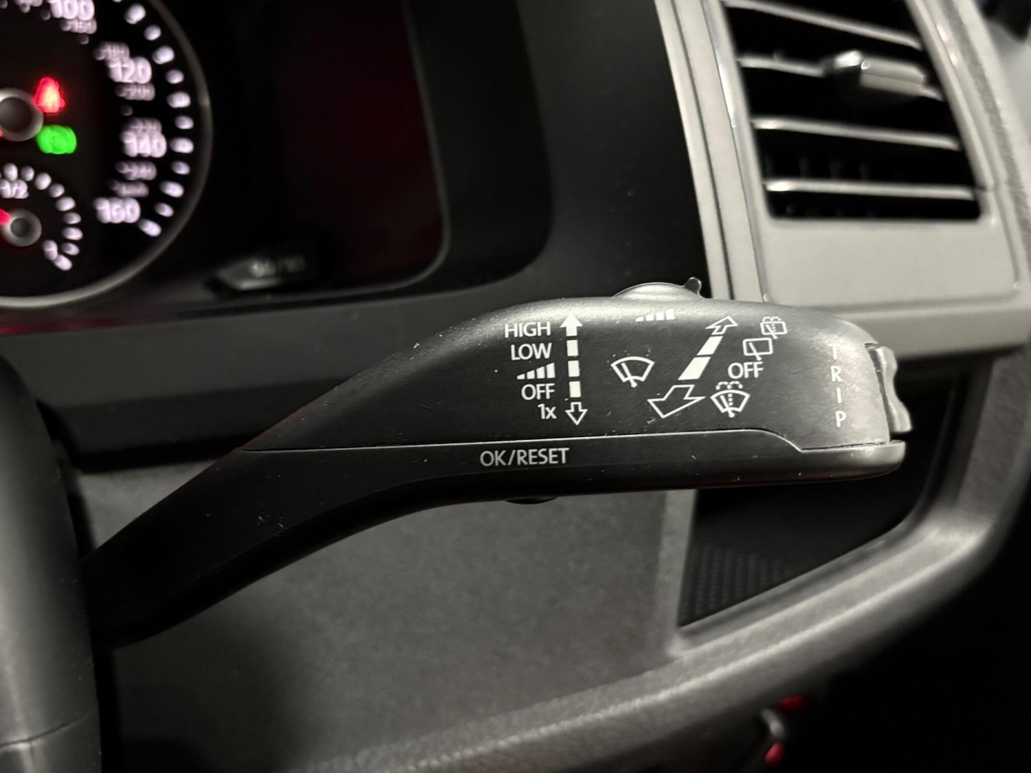 Used Volkswagen Transporter Shuttle 2018 for sale - 76633839: Photo 18