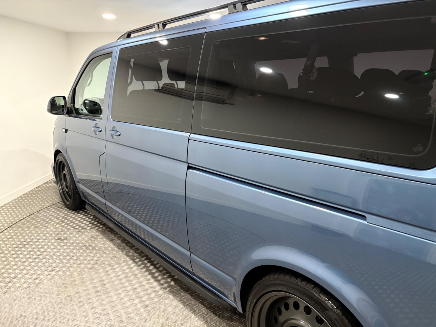 Used Volkswagen Transporter Shuttle 2018 for sale - 76633839: Photo 45