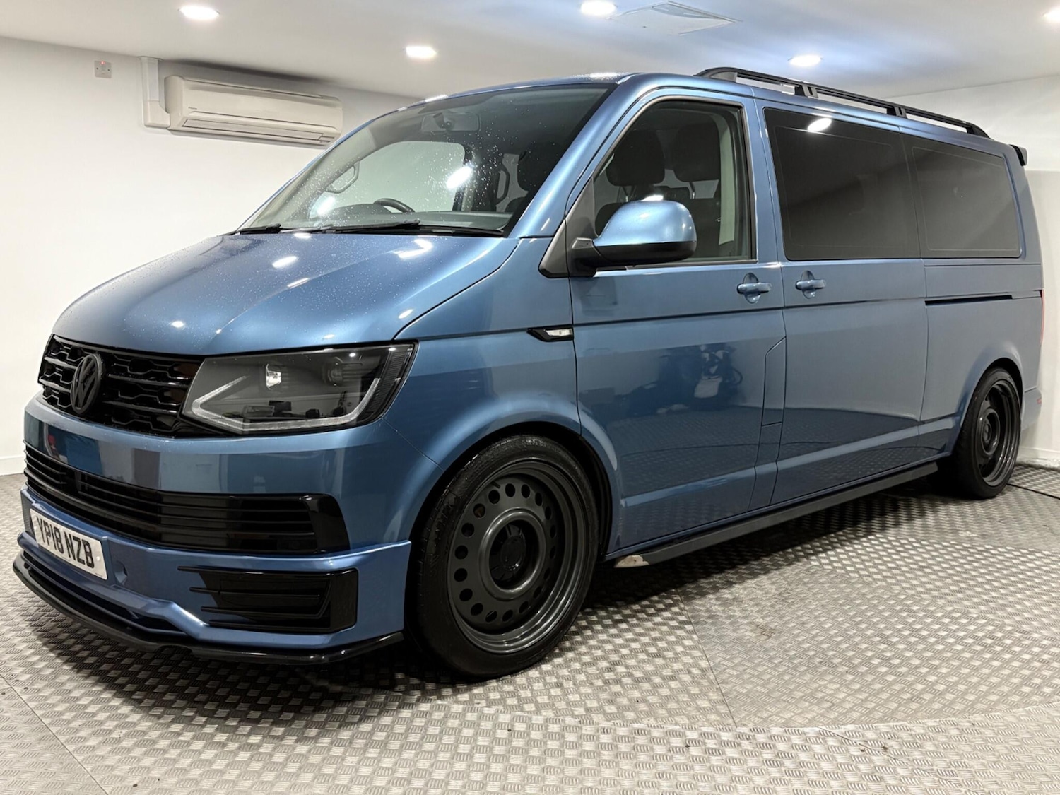Used Volkswagen Transporter Shuttle 2018 for sale - 76633839: Photo 7