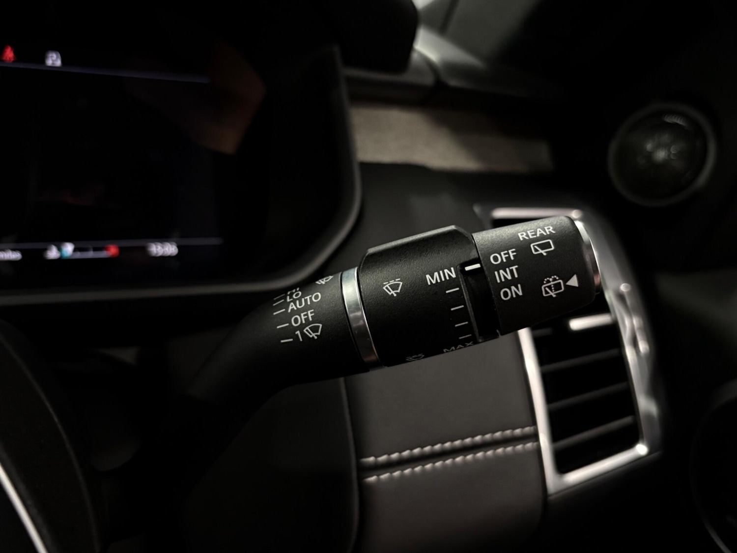 Used Land Rover Discovery 2024 for sale - 78006893: Photo 21