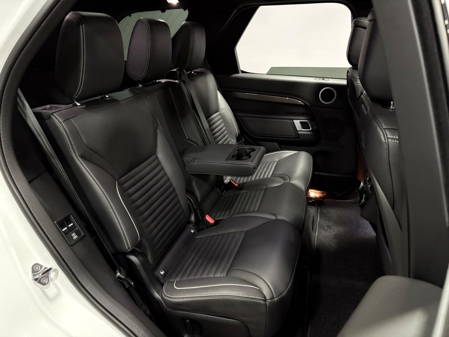 Used Land Rover Discovery 2024 for sale - 78006893: Photo 51