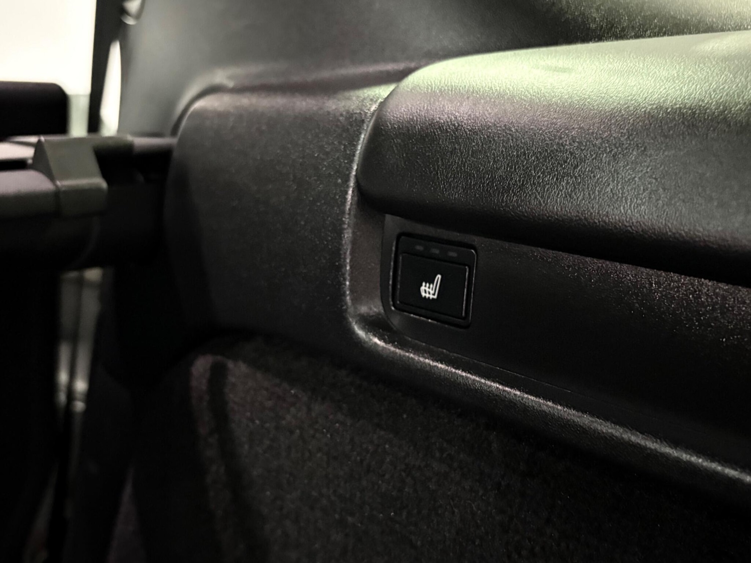 Used Land Rover Discovery 2024 for sale - 78006893: Photo 56