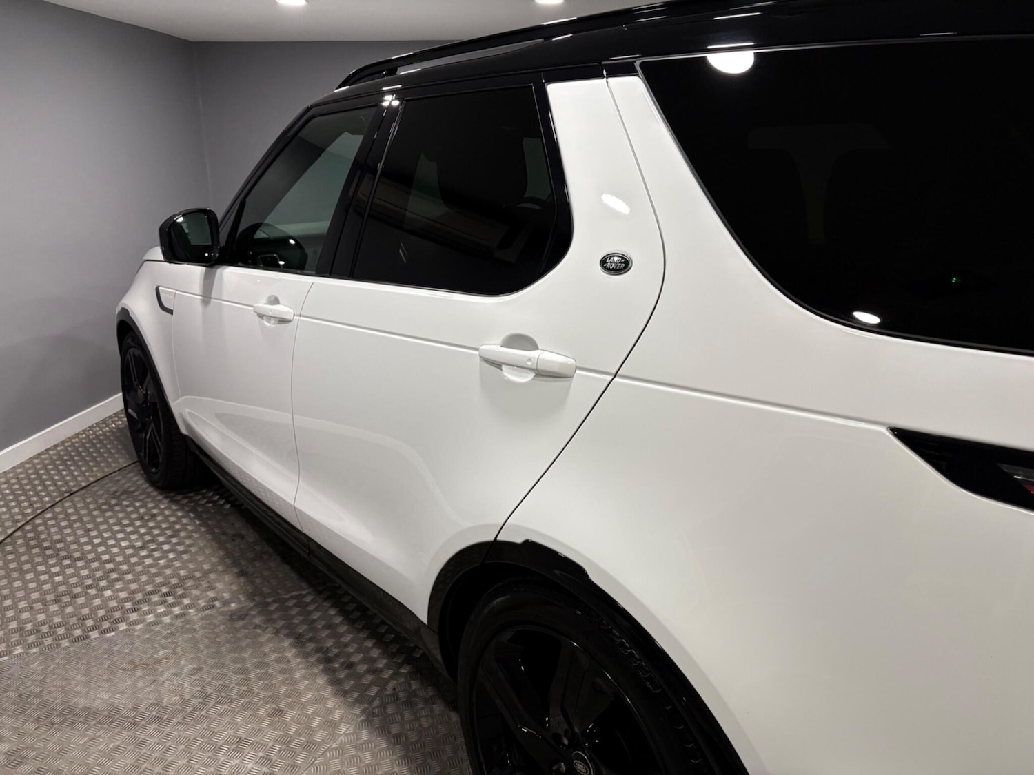 Used Land Rover Discovery 2024 for sale - 78006893: Photo 65