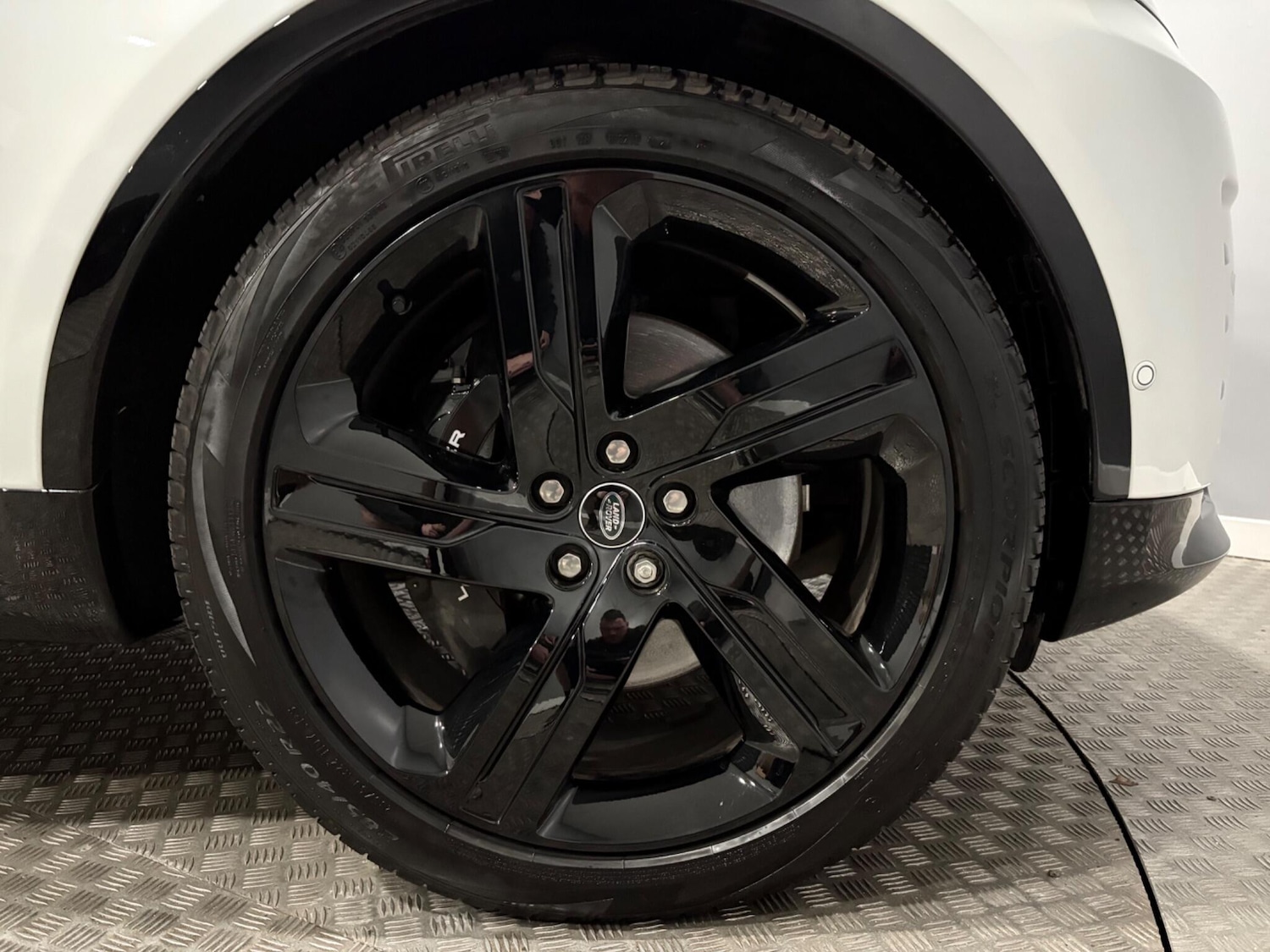 Used Land Rover Discovery 2024 for sale - 78006893: Photo 66