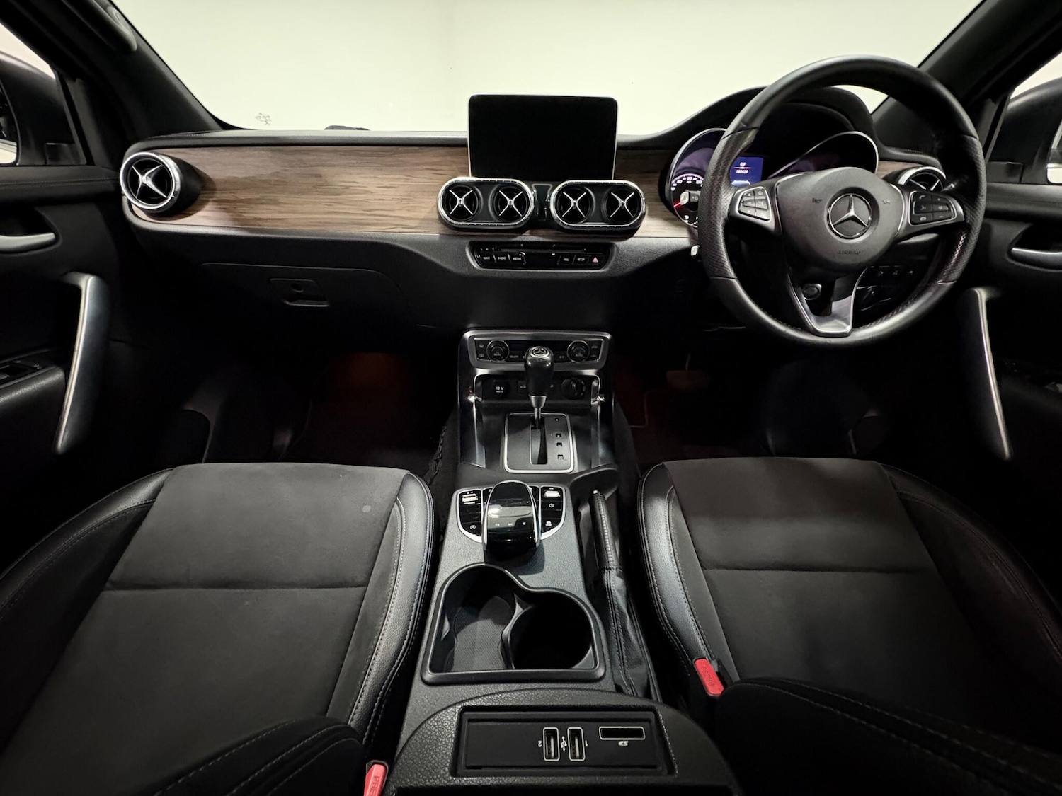 Used Mercedes-Benz X Class 2019 for sale - 76432764: Photo 10