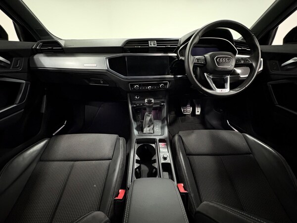 Used Audi Q3 2019 for sale - 75600192: Photo 10