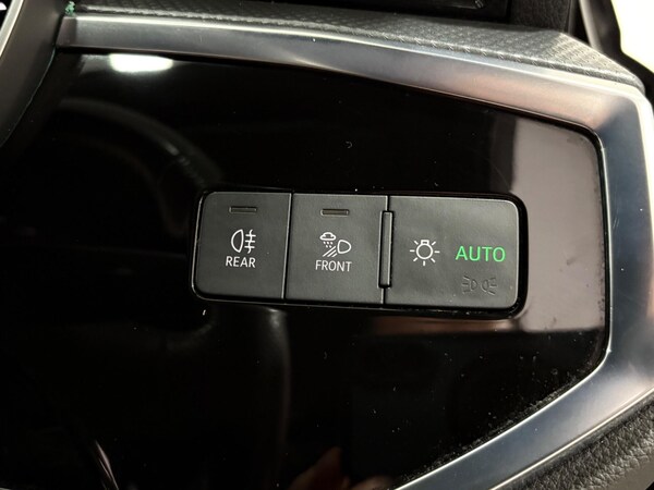 Used Audi Q3 2019 for sale - 75600192: Photo 37