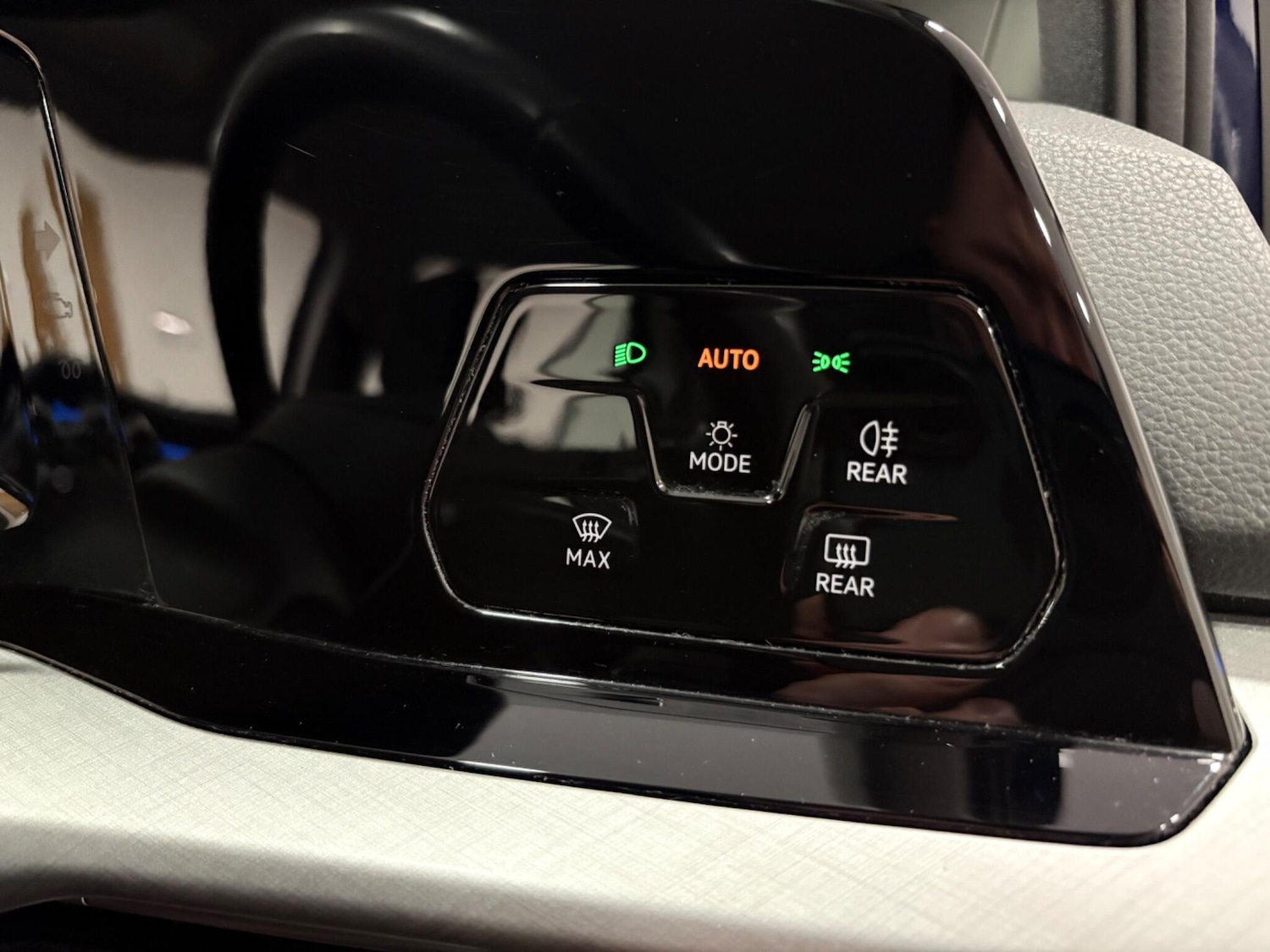 Used Volkswagen Golf 2023 for sale - 77376705: Photo 36