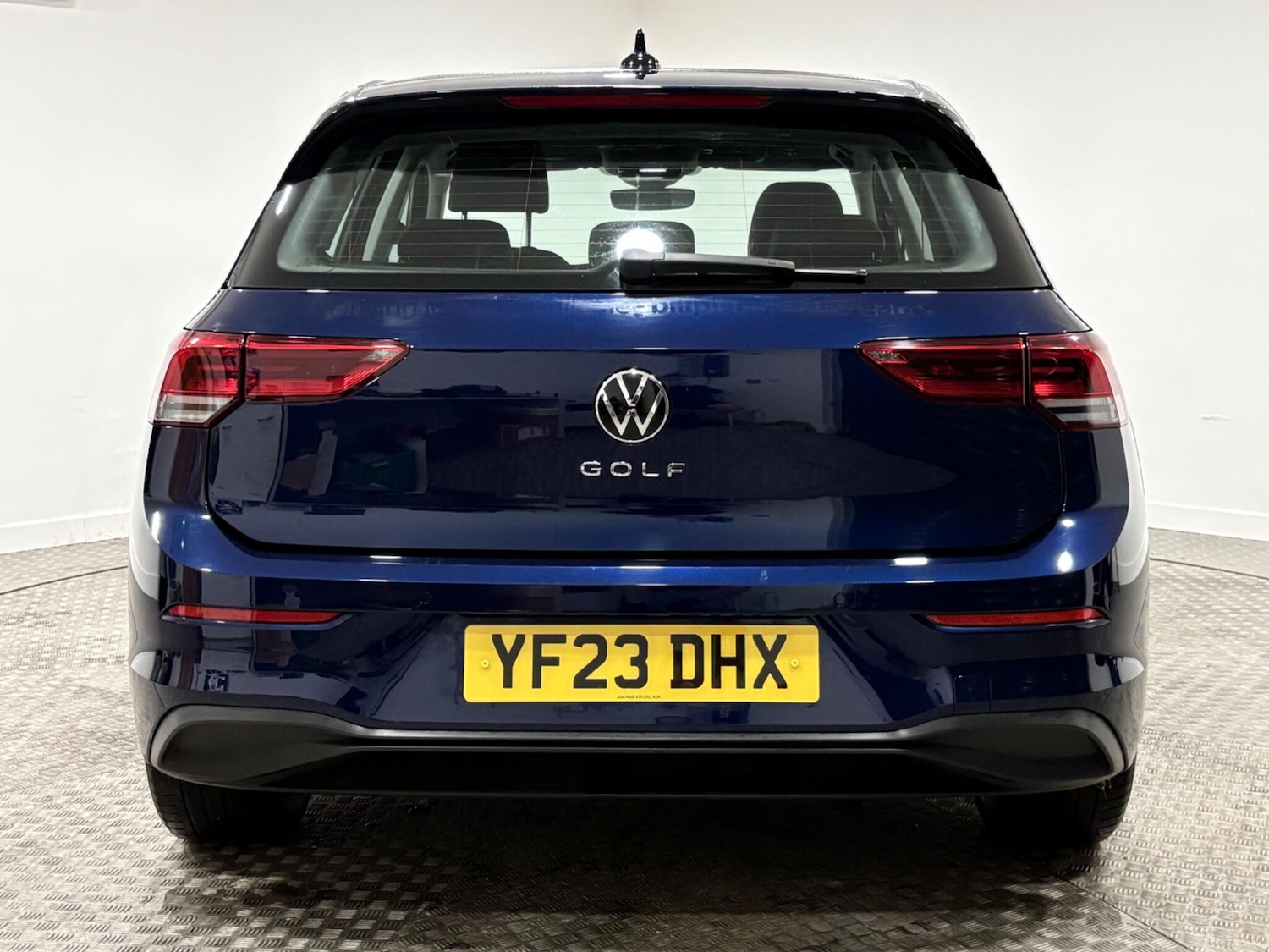 Used Volkswagen Golf 2023 for sale - 77376705: Photo 4