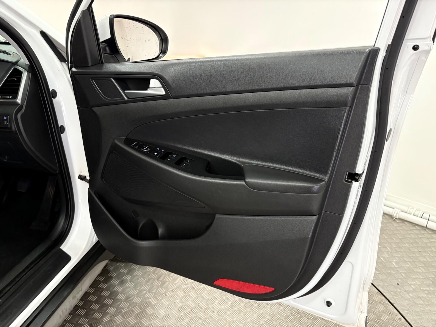 Used Hyundai TUCSON 2018 for sale - 77021236: Photo 35