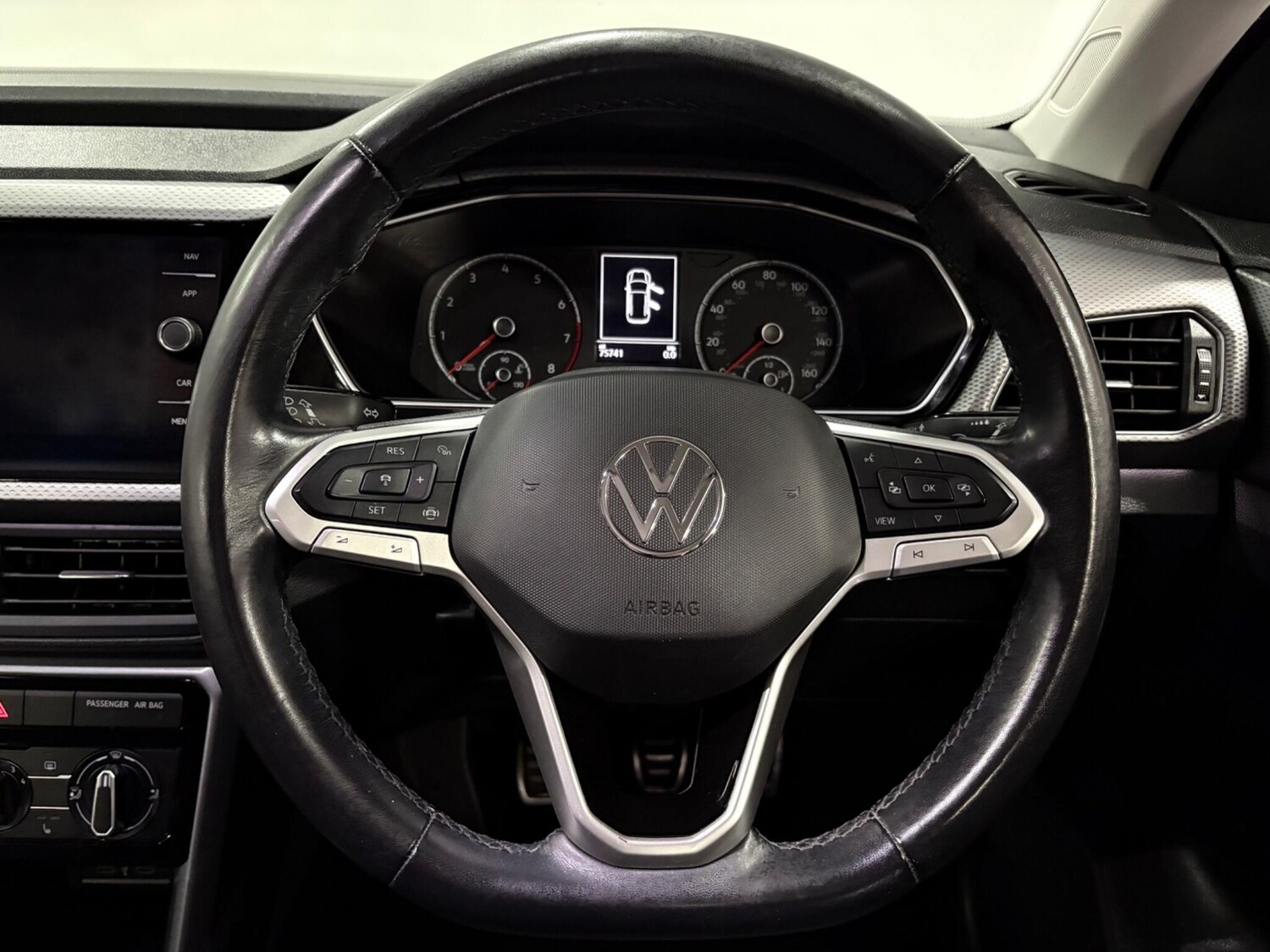 Used Volkswagen T-Cross 2022 for sale - 76094943: Photo 13