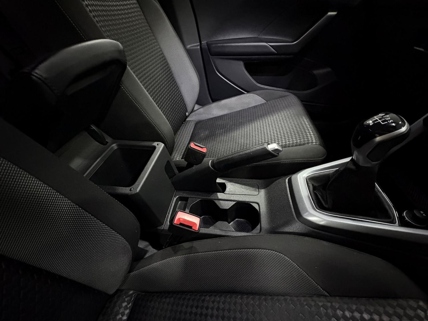 Used Volkswagen T-Cross 2022 for sale - 76094943: Photo 34