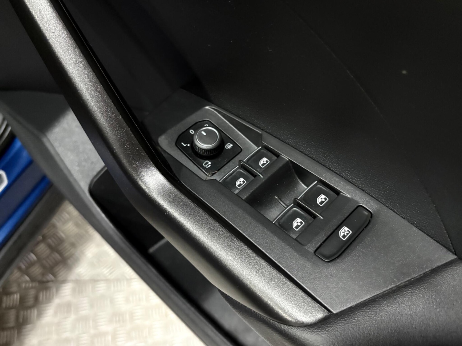 Used Volkswagen T-Cross 2022 for sale - 76094943: Photo 35