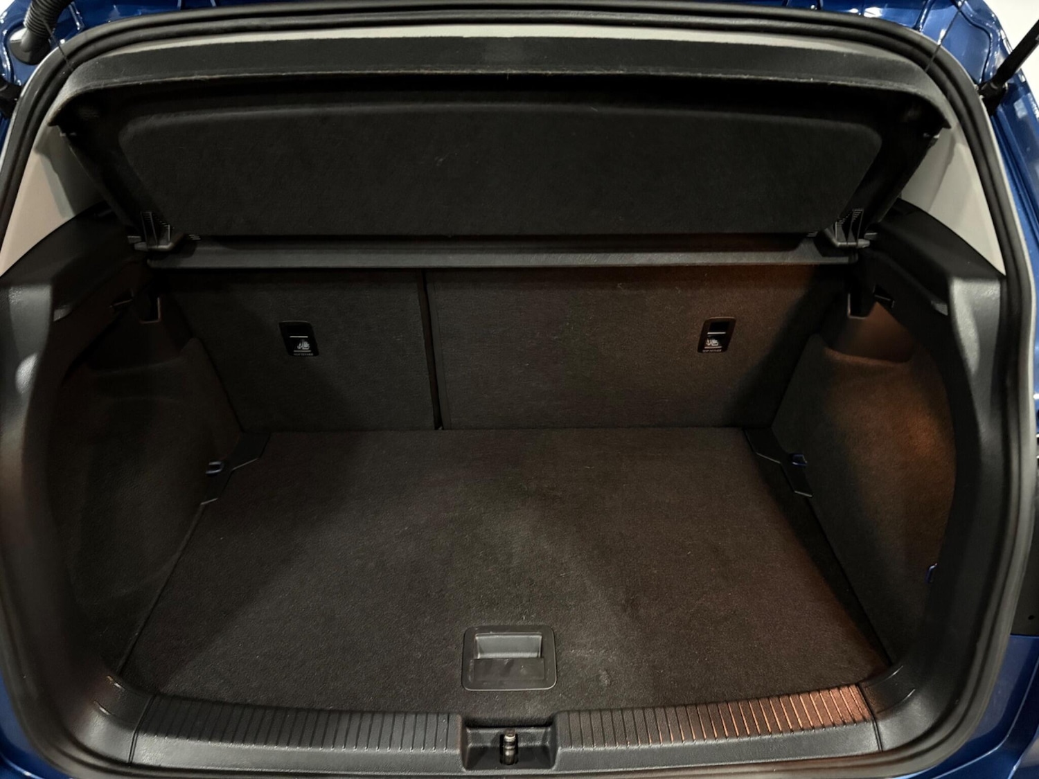 Used Volkswagen T-Cross 2022 for sale - 76094943: Photo 42