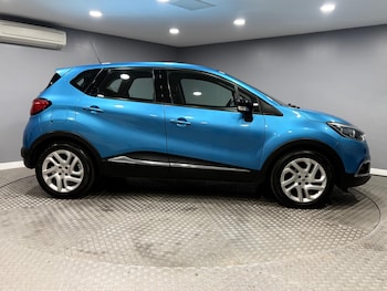 Used Renault Captur 2015 for sale - 78232008: Photo