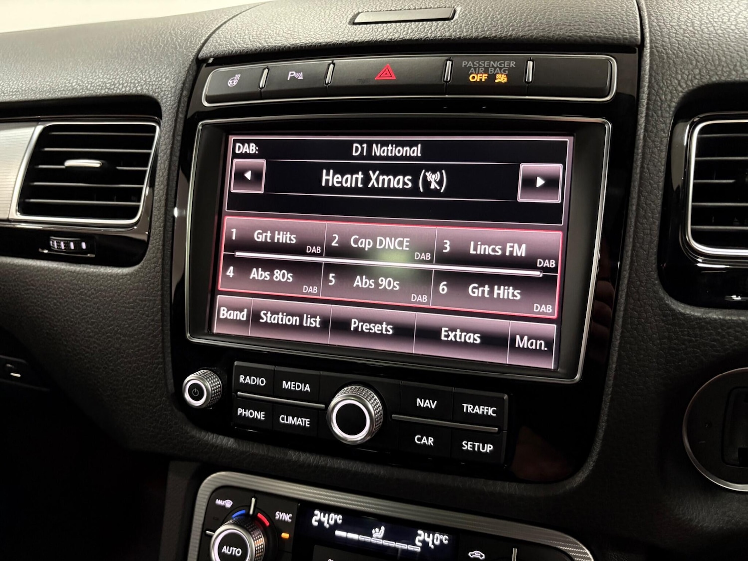 Used Volkswagen Touareg 2018 for sale - 77021117: Photo 24