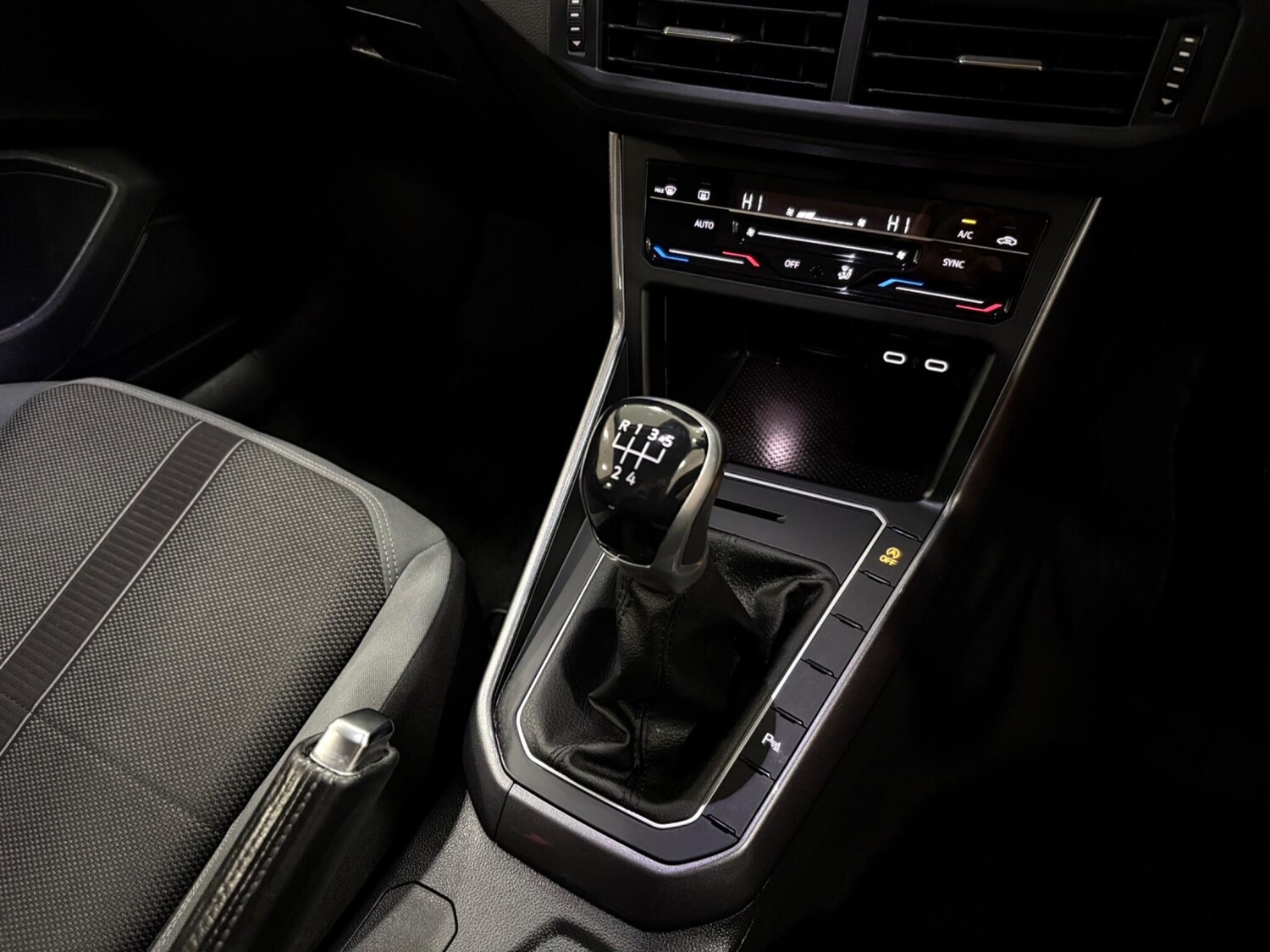 Used Volkswagen Polo 2023 for sale - 77411297: Photo 31