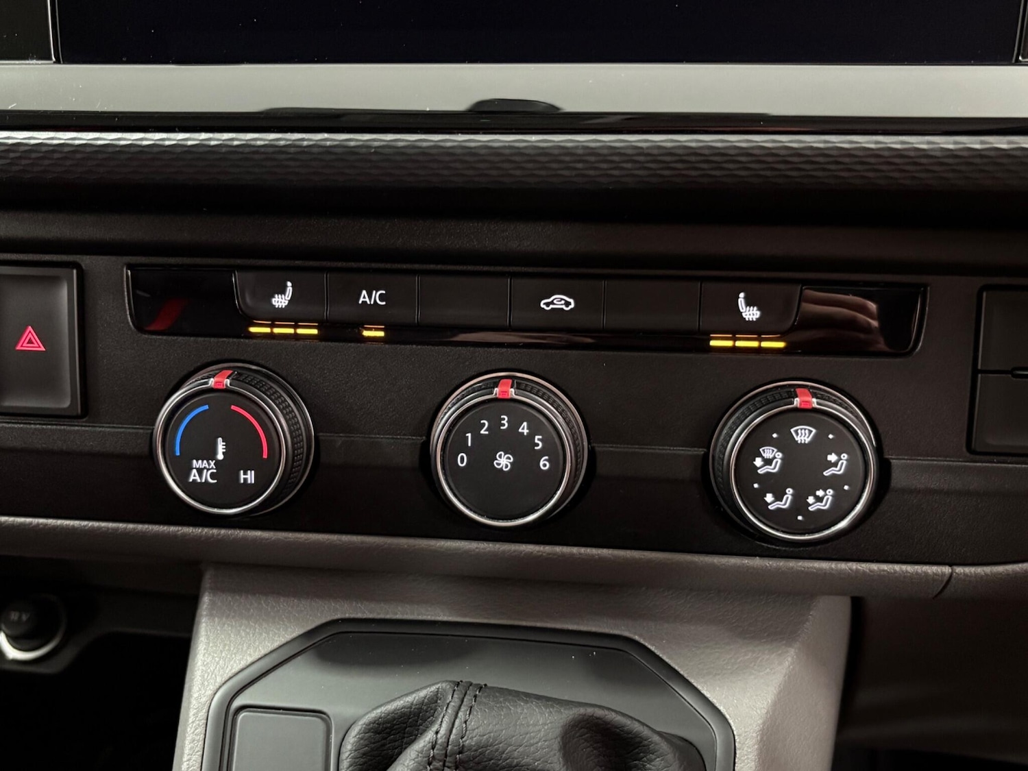 Used Volkswagen Transporter 2022 for sale - 76348887: Photo 34