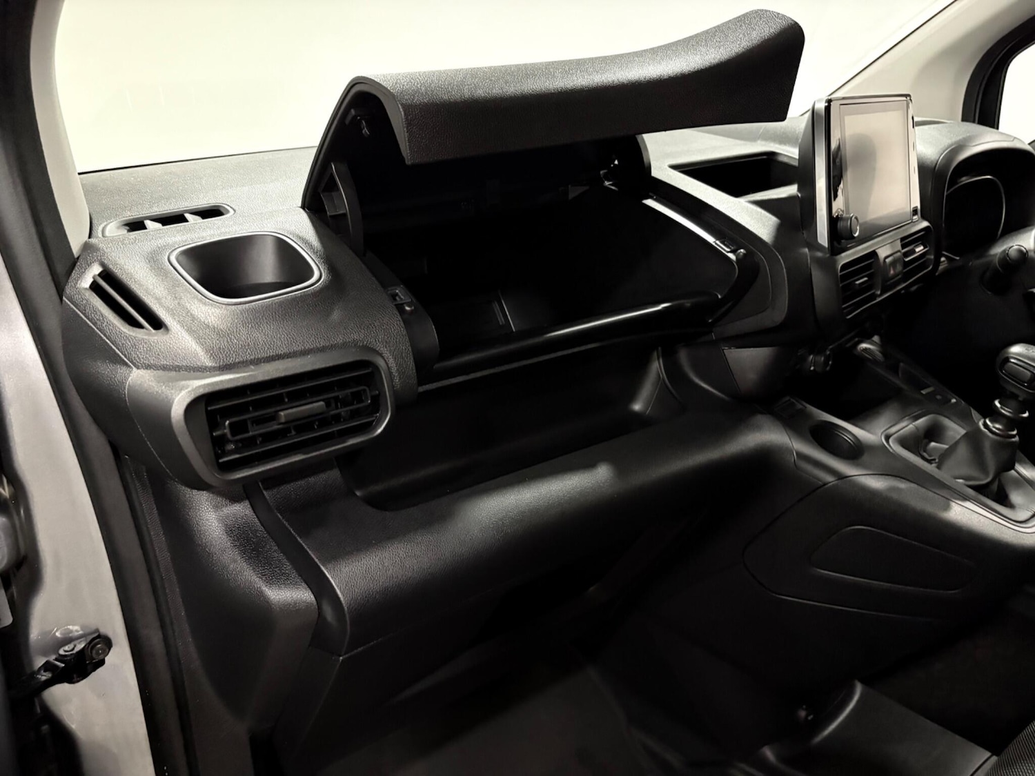 Used Citroen Berlingo 2023 for sale - 77049946: Photo 27