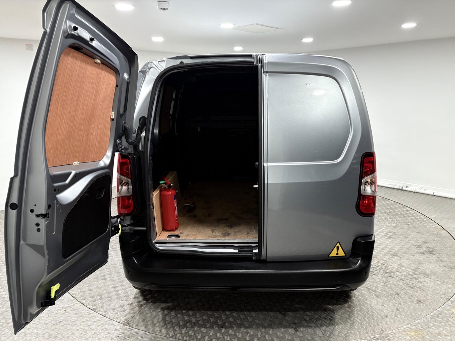 Used Citroen Berlingo 2023 for sale - 77049946: Photo 33