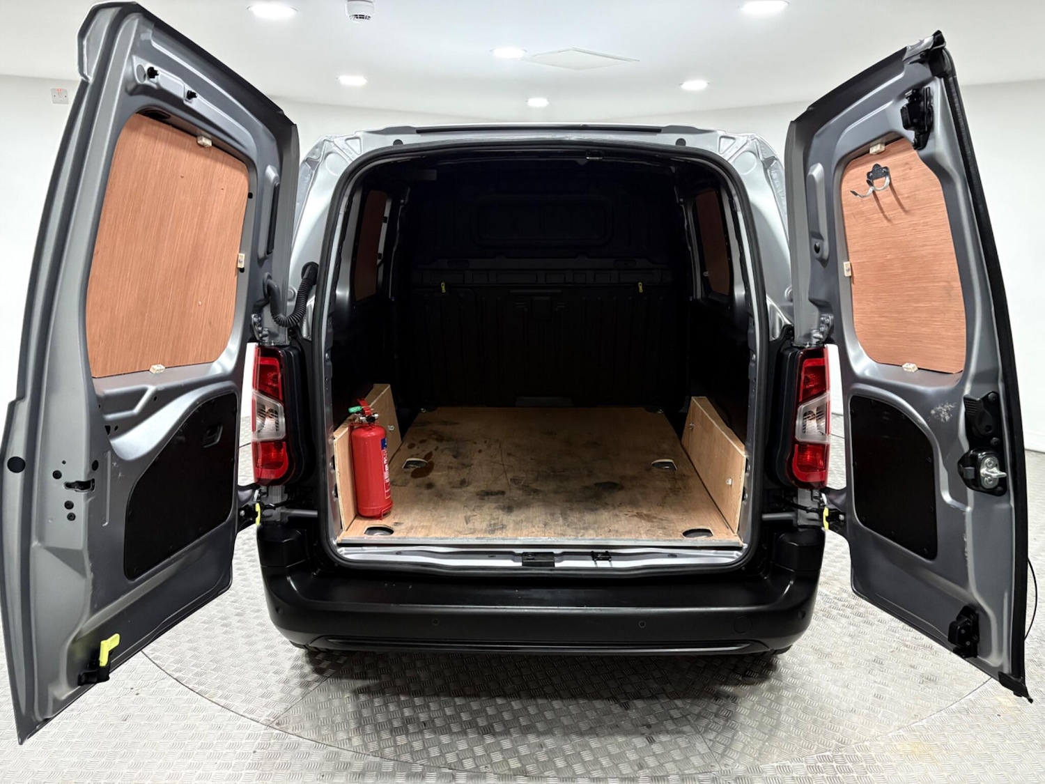 Used Citroen Berlingo 2023 for sale - 77049946: Photo 34