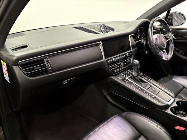 Used Porsche Macan 2019 for sale - 76021160: Photo 11