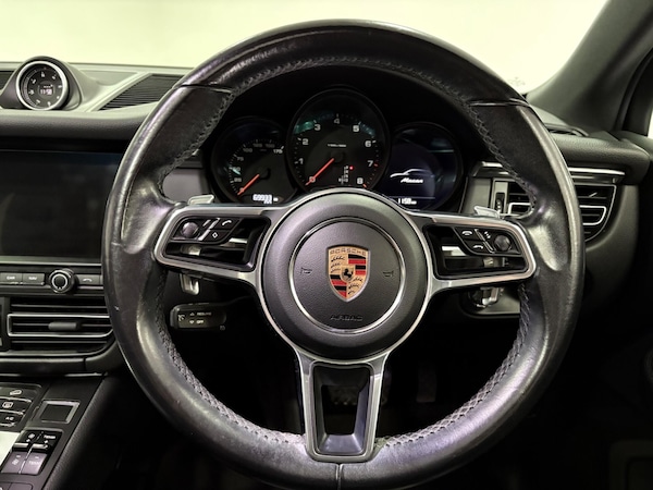 Used Porsche Macan 2019 for sale - 76021160: Photo 14